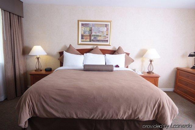 Quality Suites ロックビル 部屋 写真